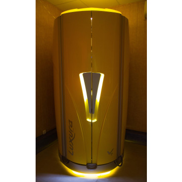 Солярий вертикальный "Luxura V7 48 XL High Intensive"