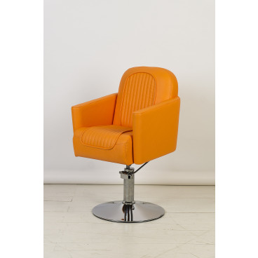 Кресло парикмахерское "Riga"